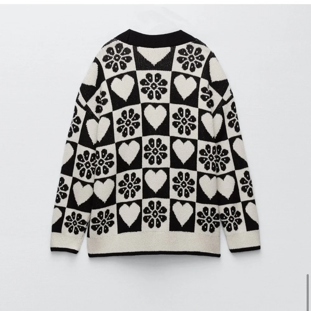 ZARA JACQUARD HEART KNIT JACKET - Picture 11 of 11